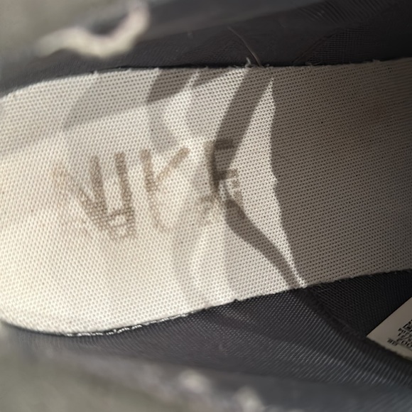 Nike blazer low / sacai men’s size 12 - Picture 5 of 5